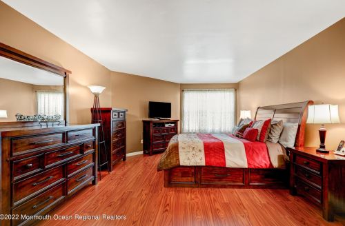 30 Emily Dr, Old Bridge NJ 08857-3811 exterior