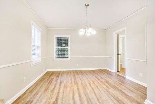 655 Lynn Cir, Atlanta GA  30311-2314 exterior