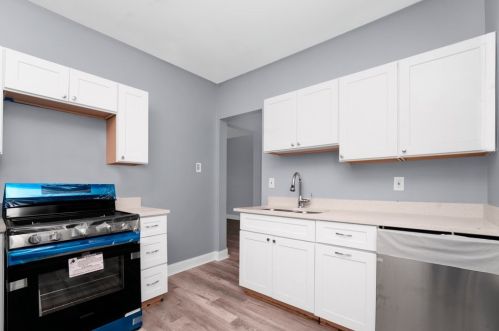 1440 Victoria St, Chicago IL  60660-4221 exterior