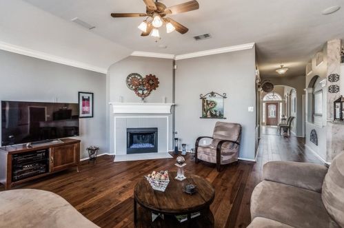 5732 Alister Ln, Frisco TX 75056-3716 exterior