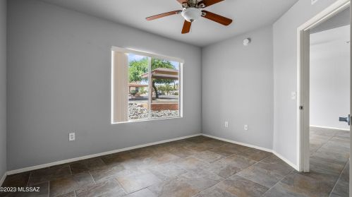 1602 Paseo Ln Tinaja, Green Valley AZ 85614-3987 exterior