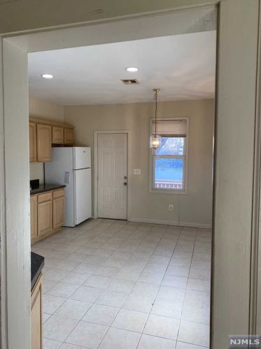 85 Mission St, Montclair NJ  07042-4517 exterior