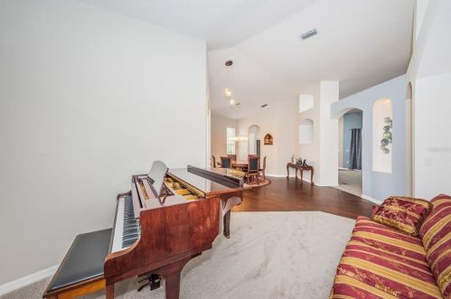 10320 Millport Dr, Tampa FL  33626-1706 exterior