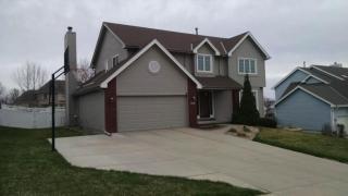 505 Deer Run Ln, Omaha, NE 68046-4332