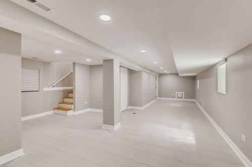 6952 Justine St, Chicago IL  60636-3921 exterior