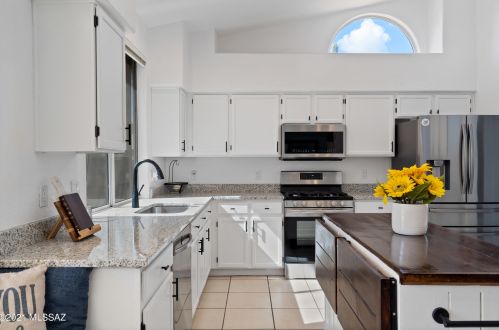 9871 Eastern Fork Trl, Tucson AZ  85742-8715 exterior