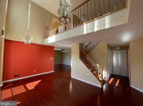 12 Colebrook Ct, Princeton NJ 08540-7050 exterior