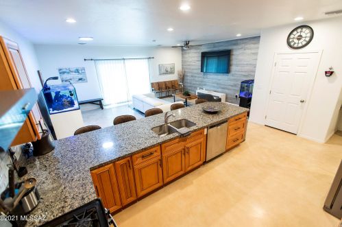 2312 Paseo Cielo, Tucson AZ 85742-9603 exterior