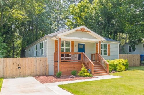 1266 Almont Dr, Atlanta GA  30310-3771 exterior