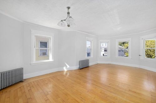 86 Georgia Ave, Providence RI 02905-5409 exterior