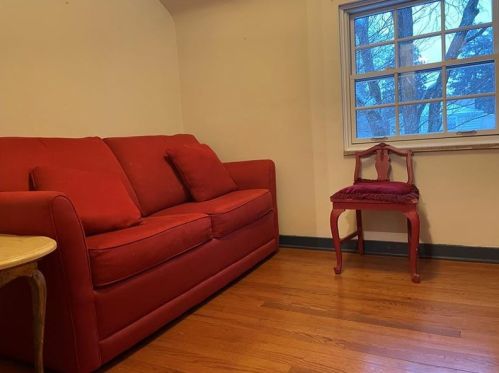 121 Sycamore Dr, Pittsburgh PA 15235-1965 exterior