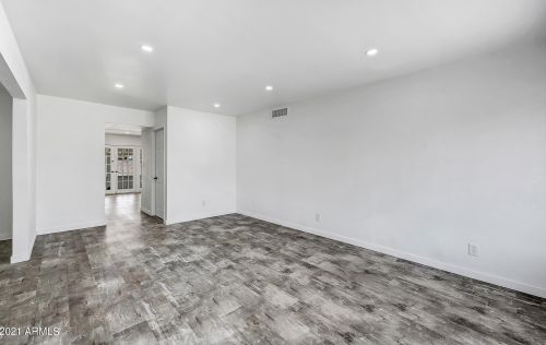 11216 33rd Ave, Phoenix AZ 85029-4105 exterior