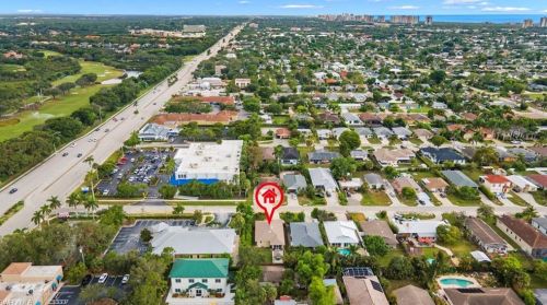 865 105 Ave, Naples FL 34108-1838 exterior