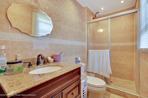 95 Hope Chapel Rd, Jackson Twp NJ 08527-5061 exterior