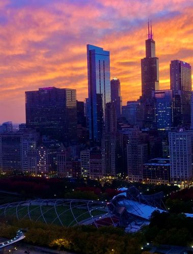 360 Randolph St, Chicago IL  60601-5069 exterior