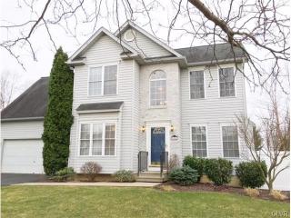 4004 Ferncroft Ln, Bethlehem, PA 18020-7615