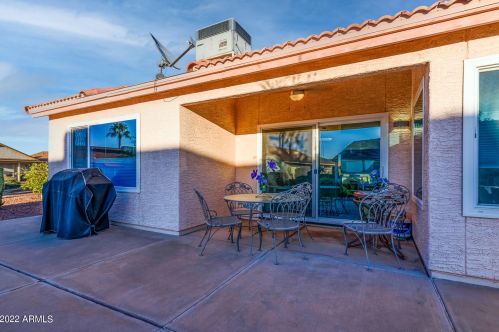 6692 Cypress Point Dr, Chandler AZ  85249-4332 exterior