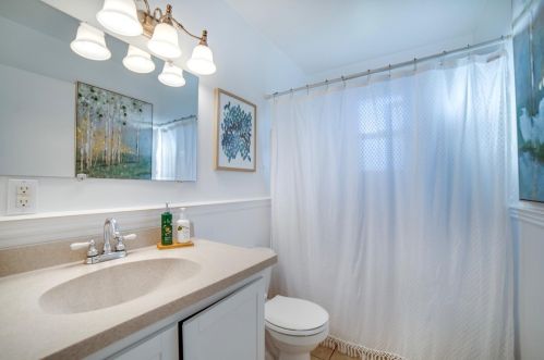 107 Coralie Way, Folsom CA 95630-3303 exterior