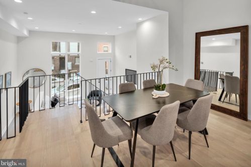 959 Marshall St, Philadelphia PA 19122 exterior