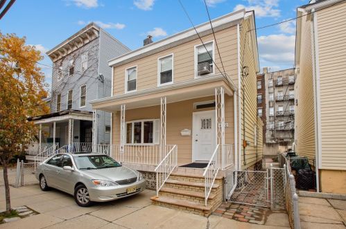 4520 Cottage, Union City NJ 07087-2702 exterior