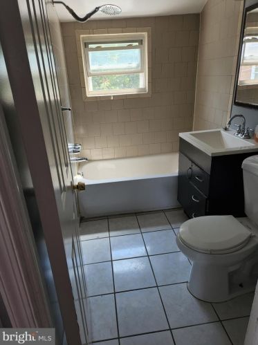 5213 Just St, Washington DC  20019-5563 exterior