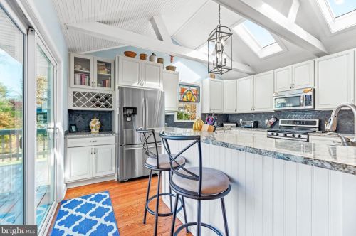 152 Duval Ln, Edgewater MD 21037-1613 exterior