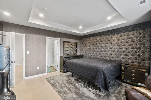 5925 Foote St, Washington DC 20019-6943 exterior