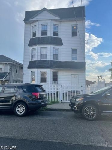 51 Stewart Ave, Irvington NJ  07111-1724 exterior