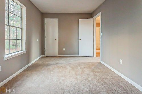 6299 Marbut Farms Rd, Lithonia GA 30058-7974 exterior