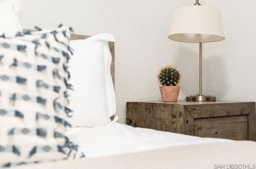 1617 40th St, San Diego CA  92113-4039 exterior