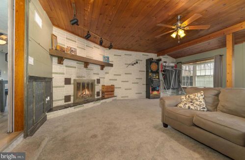 758 Bankert Rd, Hanover PA  17331-9352 exterior