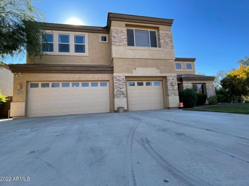1733 Flintlock Way, Chandler AZ  85286-0938 exterior