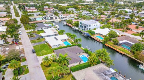 769 Enfield St, Boca Raton FL  33487-3116 exterior