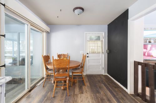 668 Melrose St, Plainwell MI 49080-2207 exterior