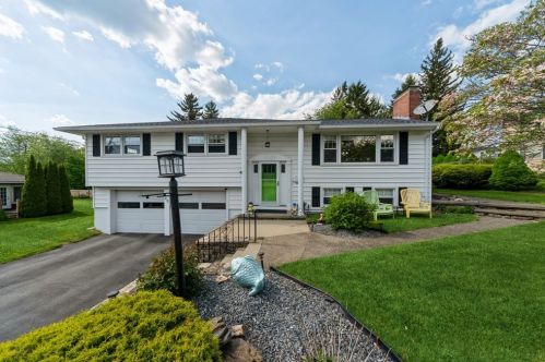 45 Mary Ann Dr, Worcester, MA 01606-2452