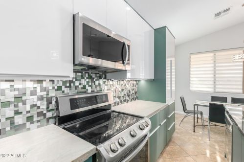 42226 46 Ln, Phoenix AZ 85086-1418 exterior