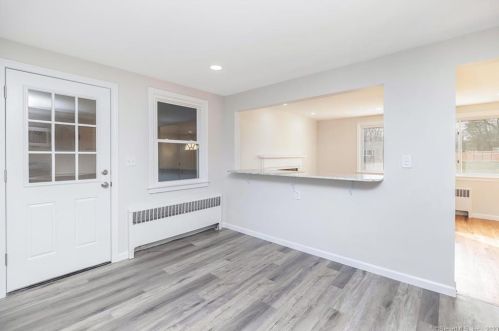 42 Lepage Rd, Windsor CT  06095-4443 exterior