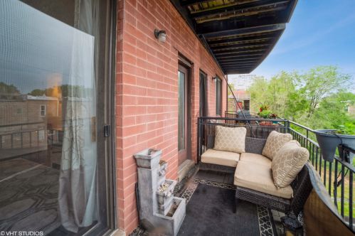 4921 King Dr, Chicago IL  60615 exterior