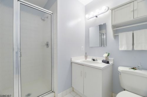 15 Lapis Cir, Town Center NJ 07052-2160 exterior