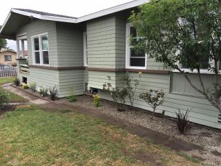 1054 77th St, Los Angeles CA  90001-2912 exterior