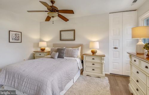 2685 Centennial Ct, Alexandria VA 22311-1304 exterior