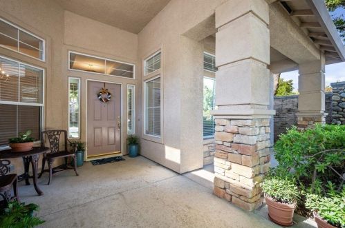 1001 Perazzo Cir, Folsom, CA 95630-7665