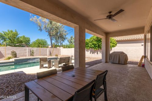 1802 Mead Pl, Chandler AZ  85248-5435 exterior