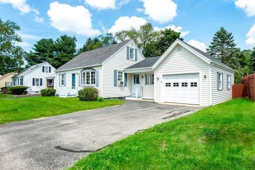 7 Maplewood Ave, Dover, NH 03820-2007