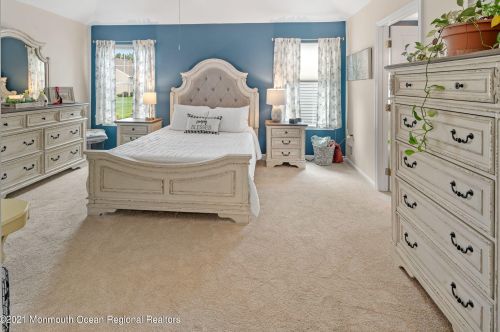 2 Abercorn Ct, Jackson Twp NJ  08527-3965 exterior