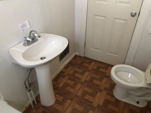 612 Hazel St, Pittsburgh PA  15122-2012 exterior