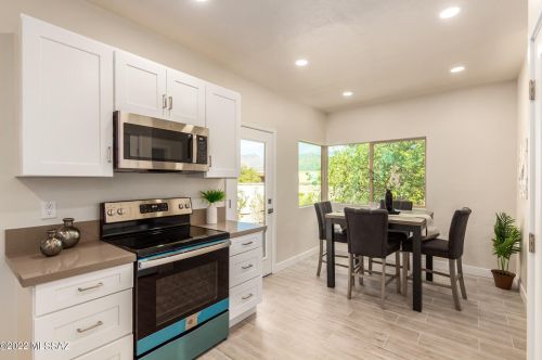 2494 Camino Valle Verde, Tucson AZ  85715-3405 exterior