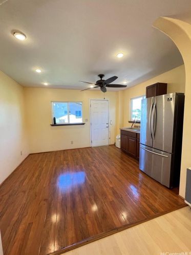 1575 Kilohana St, Honolulu HI 96819-3713 exterior