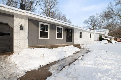 1748 Prince Ln, Meskegon MI  49445-1742 exterior