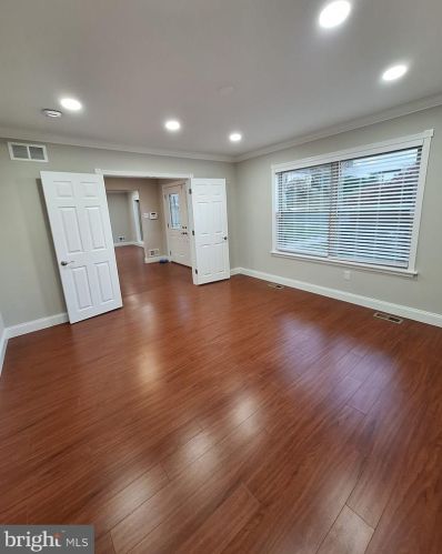 279 Betsy Rd, Huntingdon Valley PA  19006-5420 exterior